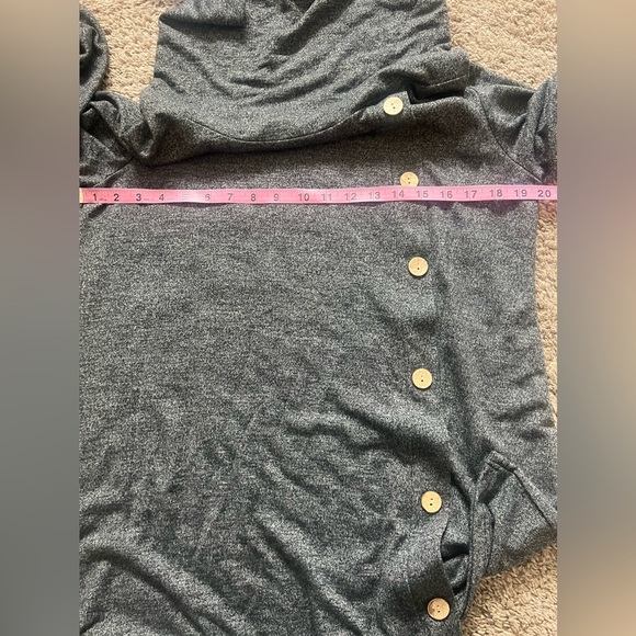 Sese Code - Long Sleeve Cowl Neck‎ Pullover - Picture 2 of 6